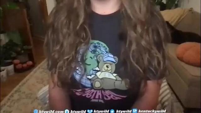 Thumbnail 3, funcamkw's Stream at Chaturbate, 1 month ago