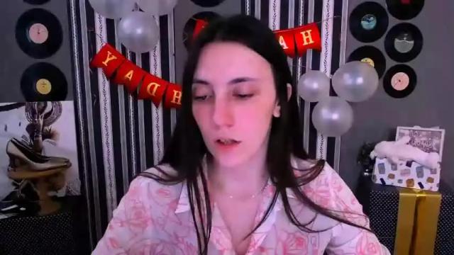 Thumbnail 3, funny_freckles's Stream at Chaturbate, 12 months ago