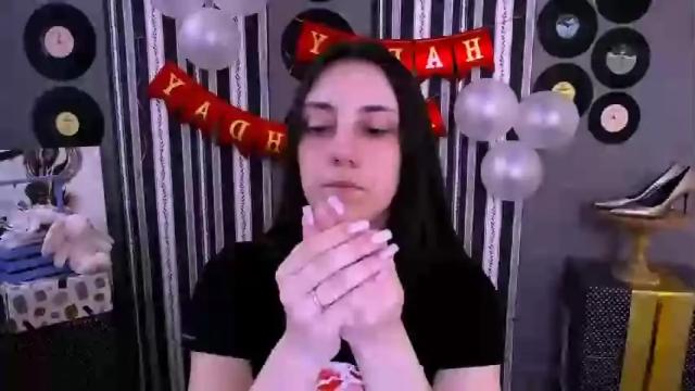 Thumbnail 3, funny_freckles's Stream at Chaturbate, 12 months ago