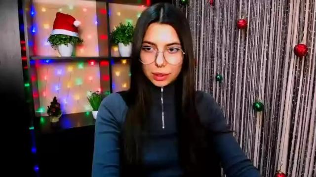 Image 12 of funny_simple_girl Stream on Chaturbate on 16 months ago