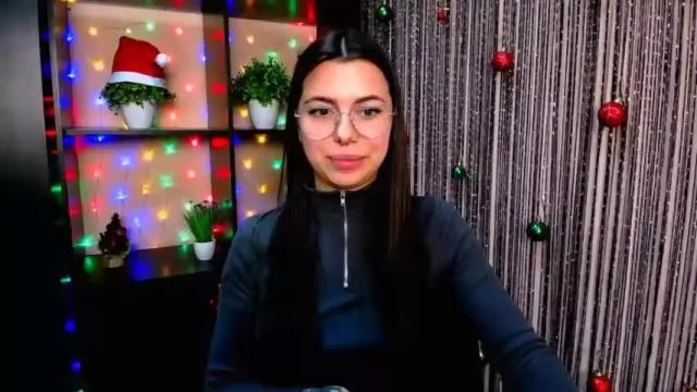 Image 11 of funny_simple_girl Stream on Chaturbate on 16 months ago
