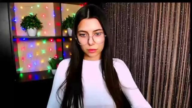 Image 11 of funny_simple_girl Stream on Chaturbate on 16 months ago