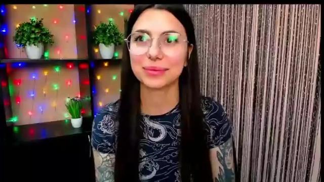 Image 4 of funny_simple_girl Stream on Chaturbate on 15 months ago