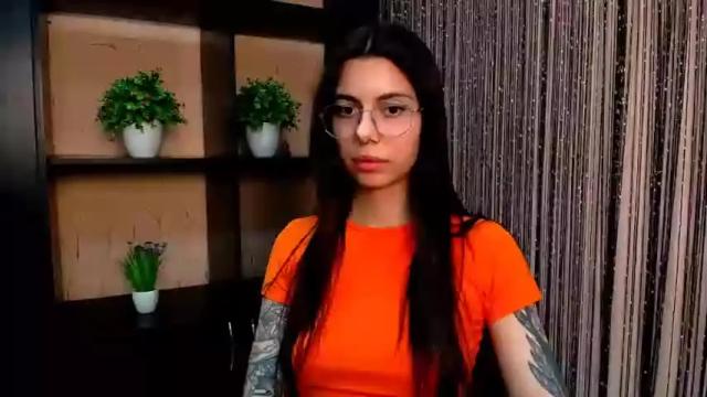 Image 6 of funny_simple_girl Stream on Chaturbate on 15 months ago