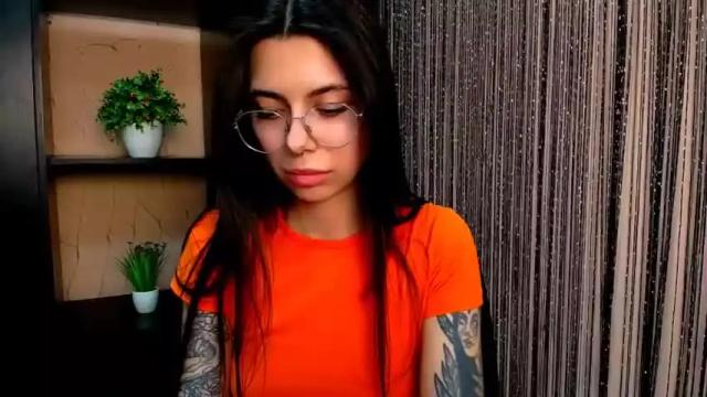 Image 8 of funny_simple_girl Stream on Chaturbate on 15 months ago