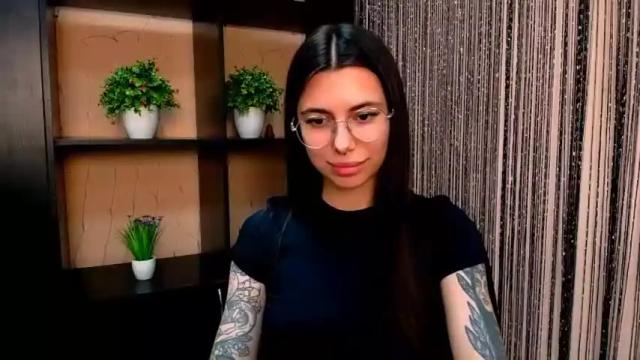 Image 10 of funny_simple_girl Stream on Chaturbate on 15 months ago