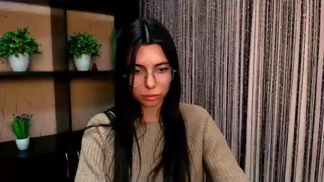 Image 6 of funny_simple_girl Stream on Chaturbate on 14 months ago