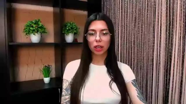 Image 11 of funny_simple_girl Stream on Chaturbate on 14 months ago