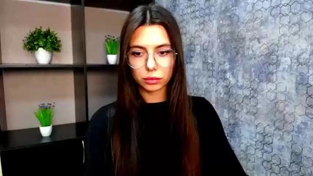 Image 2 of funny_simple_girl Stream on Chaturbate on 13 months ago