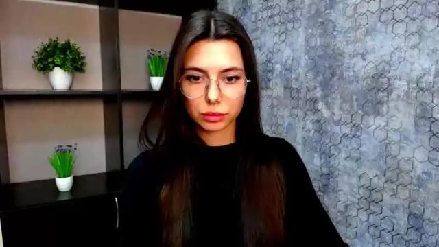 Image 4 of funny_simple_girl Stream on Chaturbate on 13 months ago