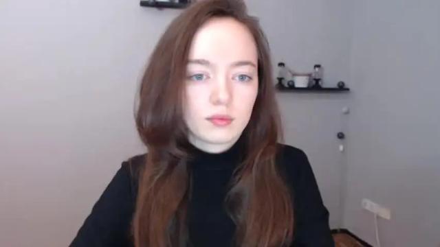 Image 2 of funnysimpligirl_ Stream on Chaturbate on 14 months ago