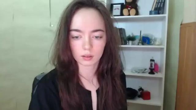 Image 2 of funnysimpligirl_ Stream on Chaturbate on 14 months ago