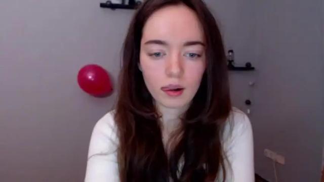 Image 10 of funnysimpligirl_ Stream on Chaturbate on 16 months ago