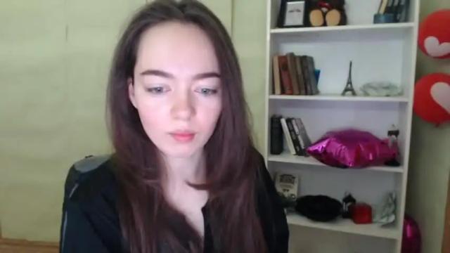 Image 4 of funnysimpligirl_ Stream on Chaturbate on 13 months ago