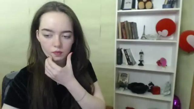 Image 11 of funnysimpligirl_ Stream on Chaturbate on 13 months ago