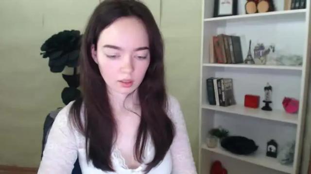 Image 12 of funnysimpligirl_ Stream on Chaturbate on 14 months ago