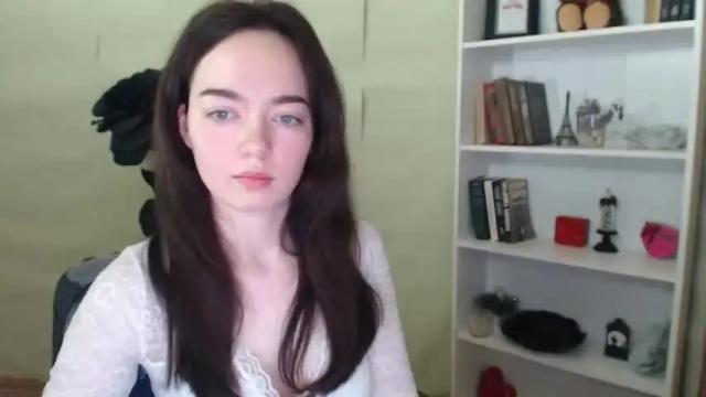 Image 8 of funnysimpligirl_ Stream on Chaturbate on 14 months ago