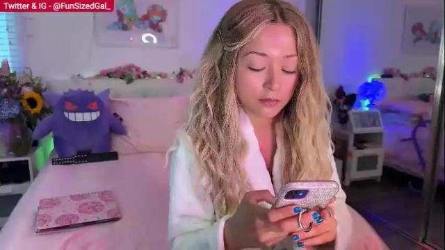 Thumbnail 2, funsizedgal's Stream at Chaturbate, 3 months ago