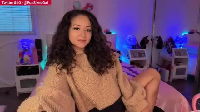 Thumbnail 2, funsizedgal's Stream at Chaturbate, 2 months ago