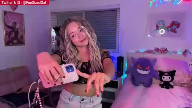 Thumbnail 1, funsizedgal's Stream at Chaturbate, 2 months ago