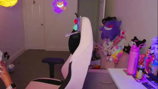 Thumbnail 1, funsizedgal's Stream at Chaturbate, 1 month ago