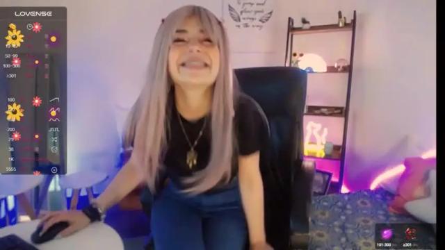 Image 4 of furiana_addams_ Stream on Chaturbate on 15 months ago