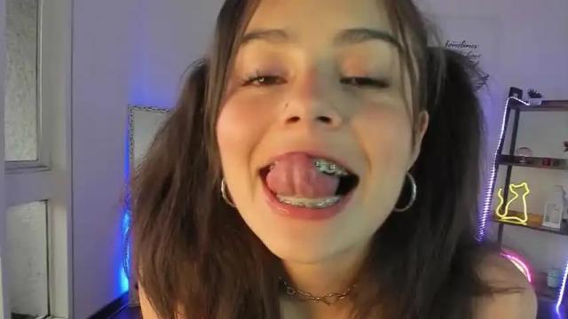 Image 8 of furiana_addams_ Stream on Chaturbate on 13 months ago