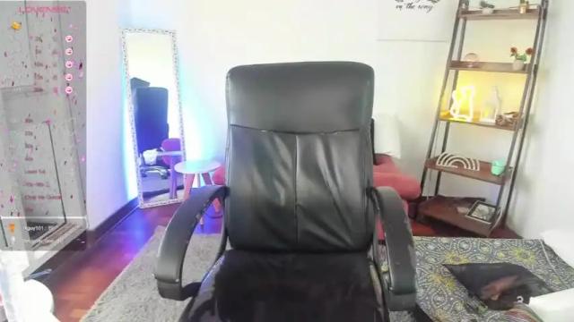 Image 10 of furiana_addams_ Stream on Chaturbate on 13 months ago