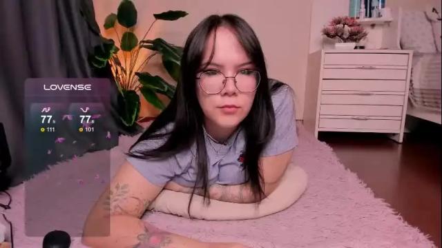 Image 3 of furiyaaa__ Stream on Chaturbate on 1 month ago