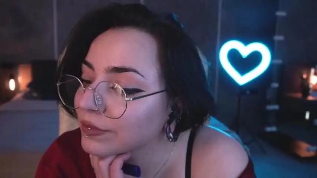 Image 10 of futura_switch Stream on Chaturbate on 23 months ago