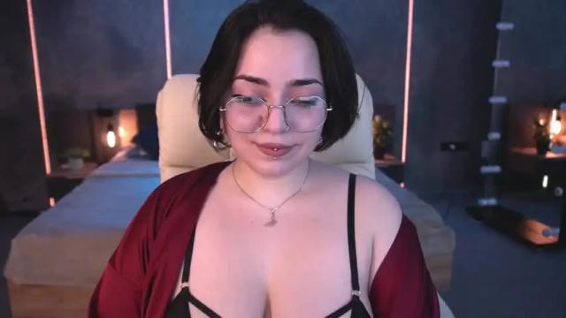 Image 2 of futura_switch Stream on Chaturbate on 23 months ago