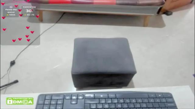 Image 2 of fuxxy_ Stream on Chaturbate on 3 months ago