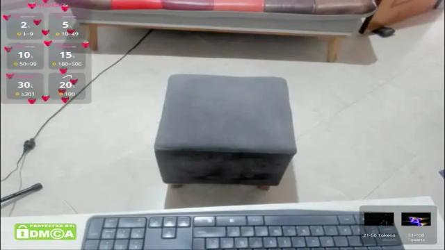 Image 3 of fuxxy_ Stream on Chaturbate on 3 months ago