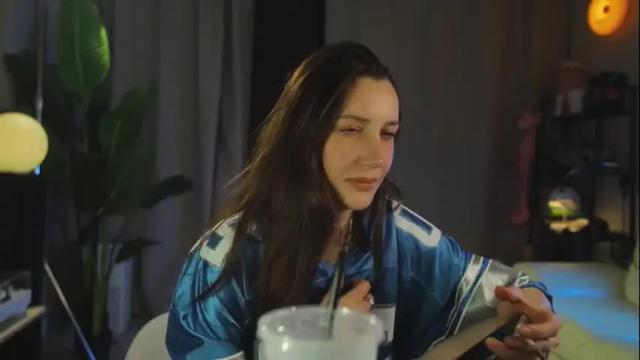 Image 4 of g_ia Stream on Chaturbate on 16 days ago