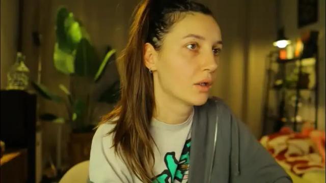 Thumbnail 3, g_ia's Stream at Chaturbate, 1 month ago