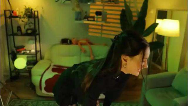 Image 10 of g_ia Stream on Chaturbate on 1 month ago