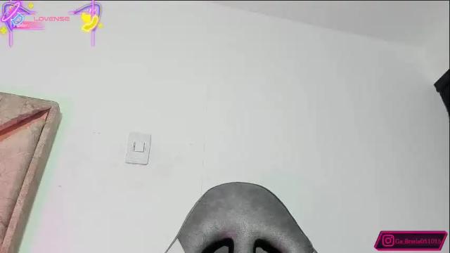Image 11 of ga_briela Stream on Chaturbate on 9 days ago