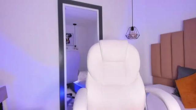 Image 11 of gabbygarciaa Stream on Chaturbate on 14 months ago