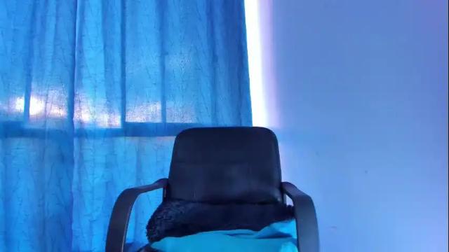 Image 4 of gabbyhills_ Stream on Chaturbate on 1 month ago