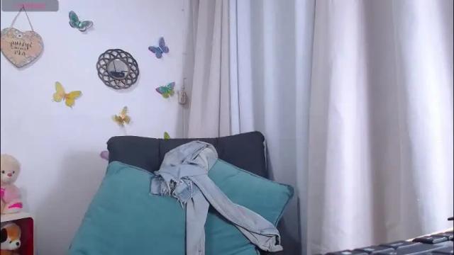 Image 7 of gabbyhills_ Stream on Chaturbate on 1 month ago
