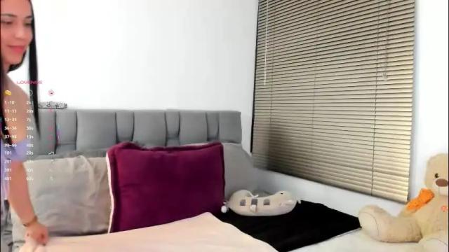 Image 4 of gabi_boom Stream on Chaturbate on 1 month ago