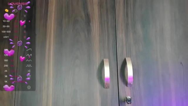 Image 4 of gabi_miller1 Stream on Chaturbate on 17 months ago