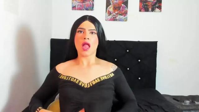 Image 3 of gabi_miller1 Stream on Chaturbate on 16 months ago
