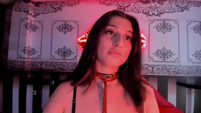 Image 7 of gabieslutty Stream on Chaturbate on 14 months ago