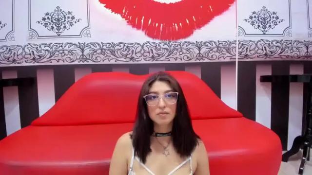 Image 8 of gabieslutty Stream on Chaturbate on 14 months ago
