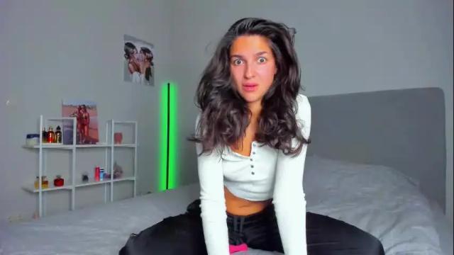 Thumbnail 1, gabri_baby's Stream at Chaturbate, 3 months ago