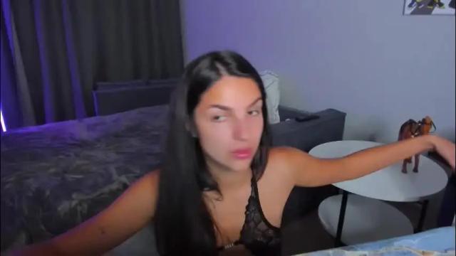 Image 4 of gabri_baby Stream on Chaturbate on 1 month ago
