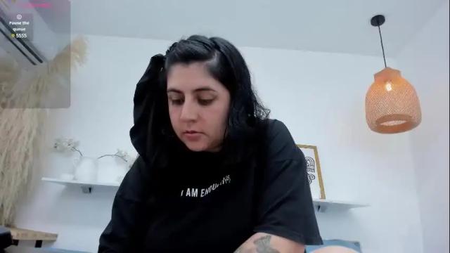 Image 3 of gabriela_1x Stream on Chaturbate on 2 days ago