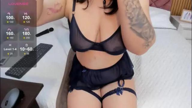 Image 3 of gabriela_1x Stream on Chaturbate on 1 month ago