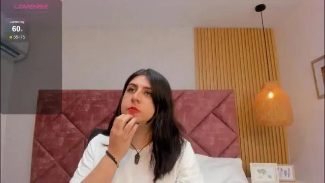 Image 6 of gabriela_1x Stream on Chaturbate on 1 month ago